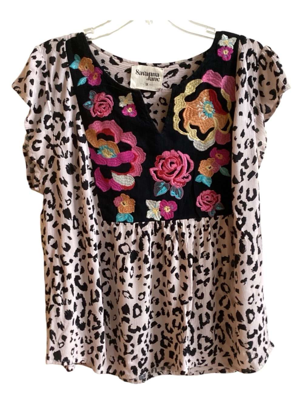 Savanna Jane Pink Cheetah Print Top Floral Embroidery Size 1X